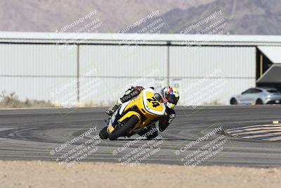 media/Jan-15-2026-Racers Edge (Thu) [[dfebeb70ab]]/2-A Group/Session 3 (Turn 16)/